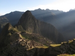 Blick auf Machu Picchu, im Hintergrund Huayna Picchu.