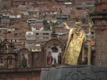 Inka auf der grossen plaza.